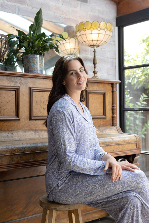 PYJAMA SET - LONG SLEEVES - PAISLEY PRINT