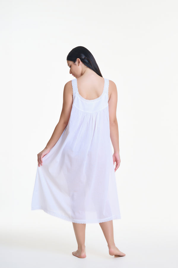 NIGHTIE - ROUND NECK & BODICE