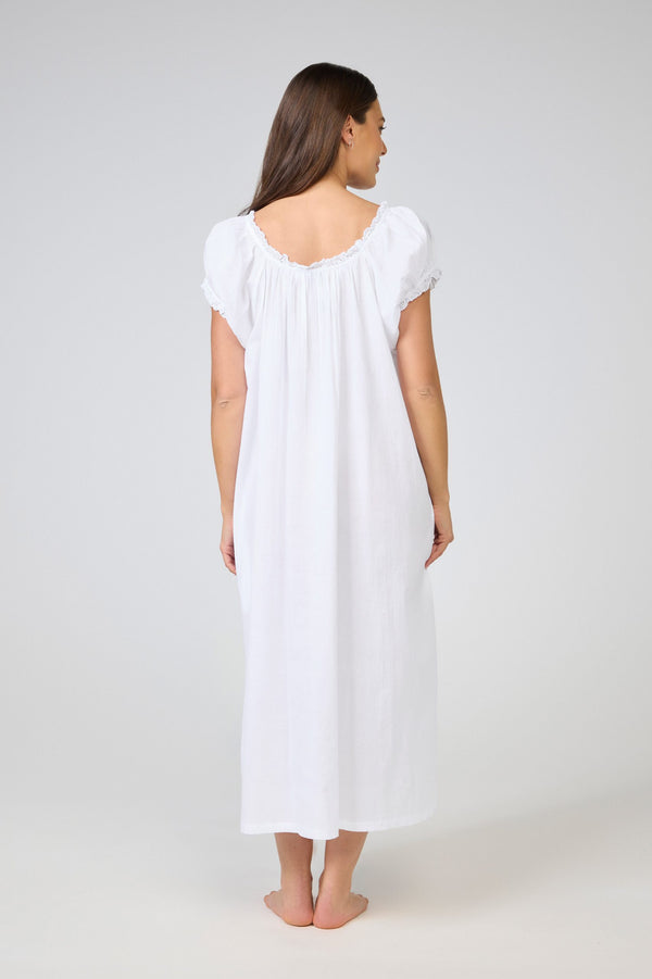 NIGHTIE - SHORT SLEEVES & PIN TUCKS
