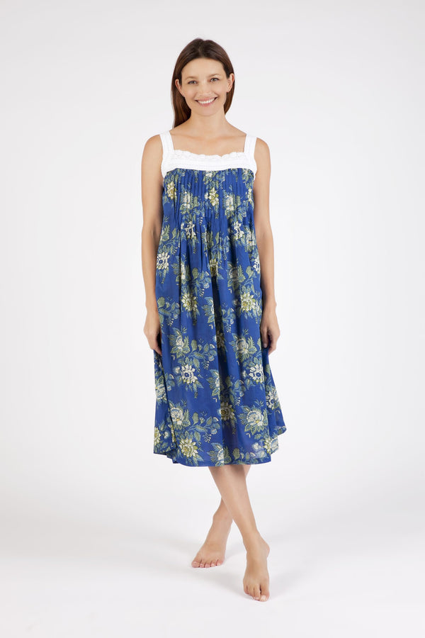 NIGHTIE - V NECK - DARK BLUE FLORAL