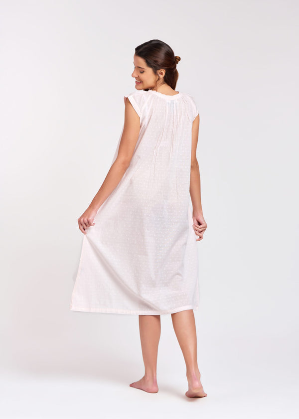 NIGHTIE - CAP SLEEVES - PASTEL PINK HAIL SPOT - 4 BUTTONS - TILLY