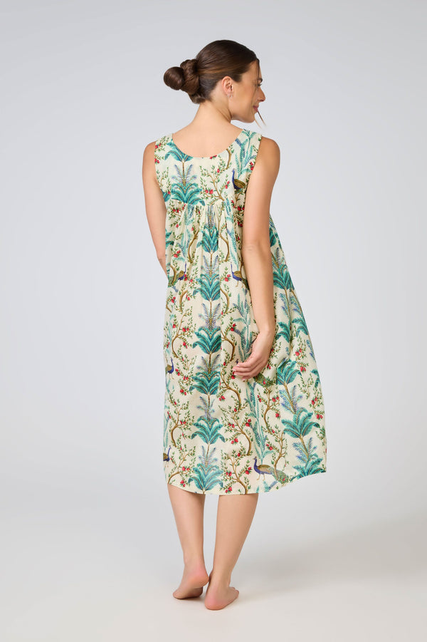 NIGHTIE - V NECK - PEACOCKS - TILLY
