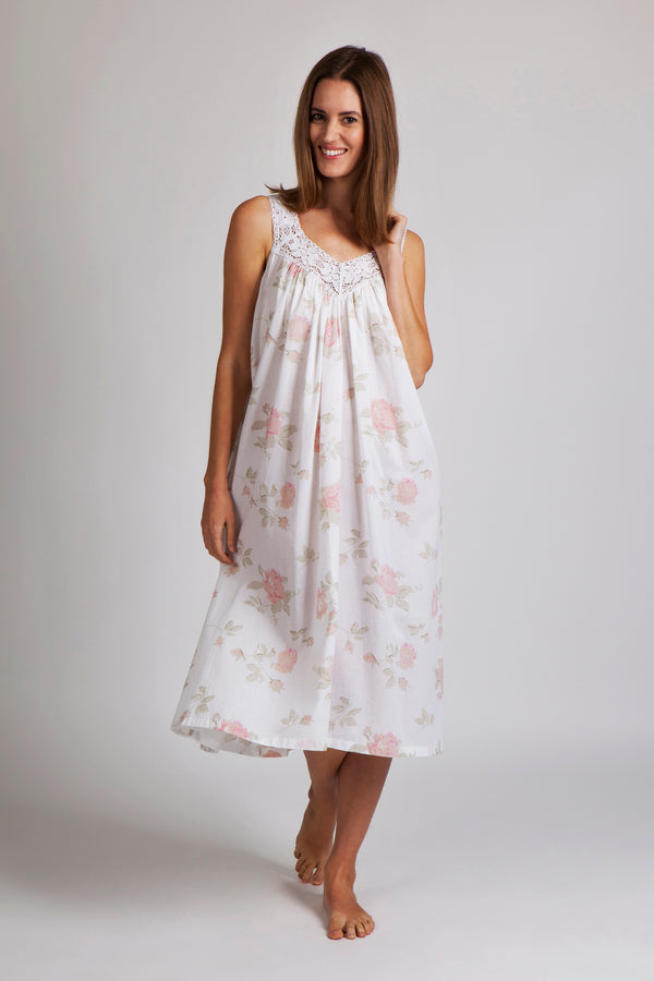 NIGHTIE - SHOULDER BUTTONS - PALE PINK FLORAL - GRACE