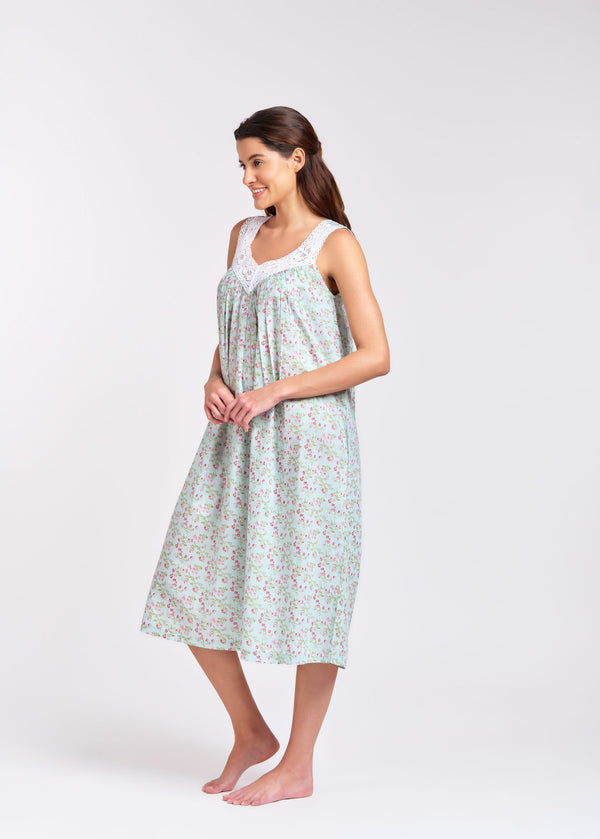 NIGHTIE - V NECK - PINK FLORAL ON PALE GREEN